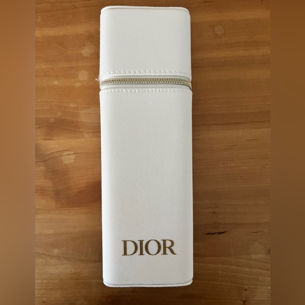 Dior white travel makeup brush set